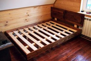 Ремонт деревянных кроватей в Строителе